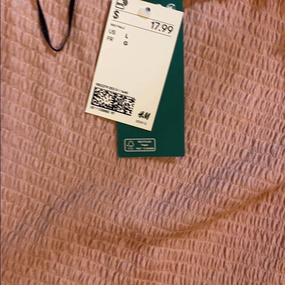 Top - Picture 2 of 2